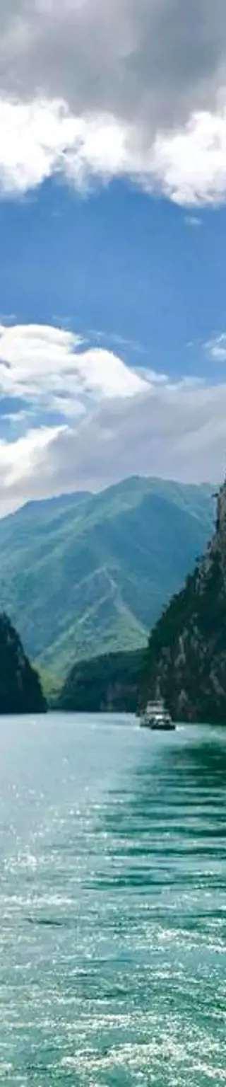Wandere in den Albanischen Alpen